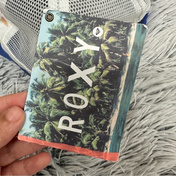 ✨2✖️Host Pick✨ Roxy Trucker Hat NWT - Picture 13 of 16